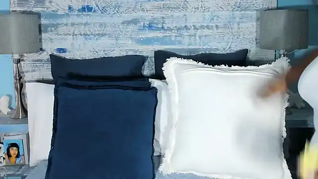 Jess555 online show from 11, 4, 2026