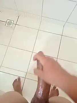 Lulugz online show from 18, 10, 2025