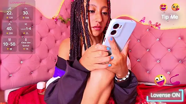 Snapshot of Sheilly_brown chatting on 16, 5, 2026 Sheilly brown online show from 16, 5, 2026