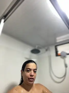 Snapshot of JuanitaMore01 chatting on 29, 9, 2025 JuanitaMore01 online show from 29, 9, 2025