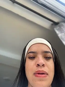 JuanitaMore01 online show from 24, 5, 2026