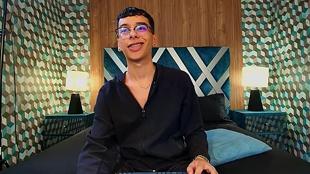 Aiden Royce online show from 9, 9, 2025