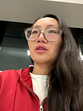 Snapshot of Aliciaz3 chatting on 11, 11, 2025 Aliciaz3 online show from 11, 11, 2025