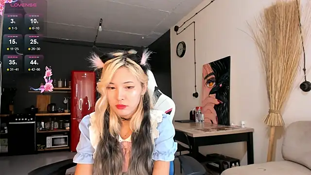 Snapshot of Korean_blink chatting on 24, 10, 2025 Korean blink online show from 24, 10, 2025