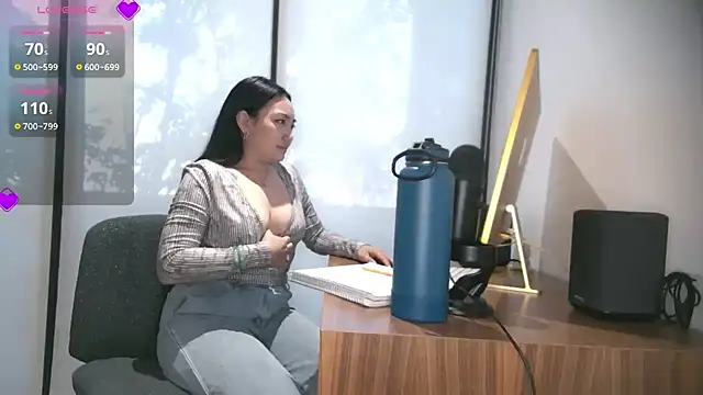 Snapshot of yuzhara chatting on 20, 11, 2025 yuzhara online show from 20, 11, 2025