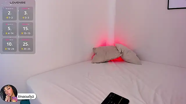 Snapshot of Tina_curly chatting on 19, 2, 2026 Tina curly online show from 19, 2, 2026