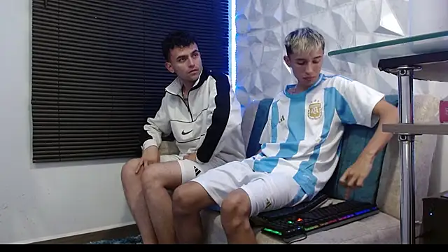 Isaac tan online show from 21, 9, 2025