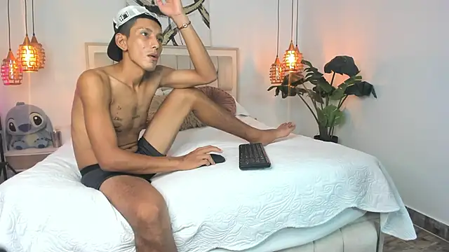 Snapshot of lupeandostin chatting on 4, 6, 2026 lupeandostin online show from 4, 6, 2026