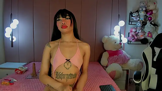 Snapshot of Liah_Marthina chatting on 11, 9, 2025 Liah Marthina online show from 11, 9, 2025
