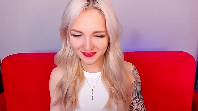 LisaFoxyMe online show from 3, 10, 2025