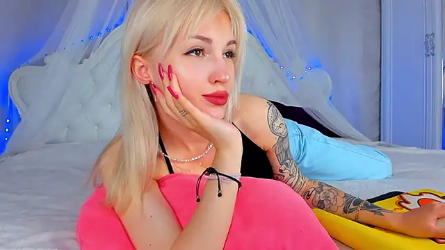 LisaFoxyMe online show from 16, 6, 2026