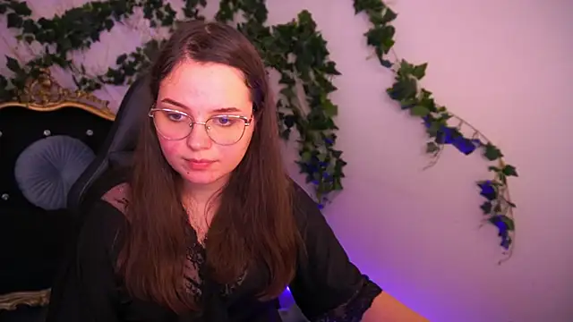 SophieDreamss online show from 11, 11, 2025