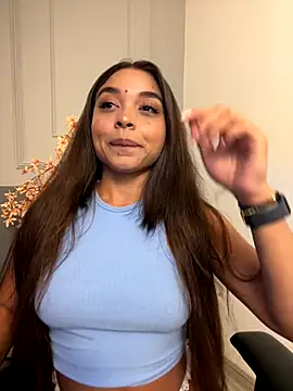 Snapshot of AnnyVega_ chatting on 24, 11, 2025 AnnyVega online show from 24, 11, 2025