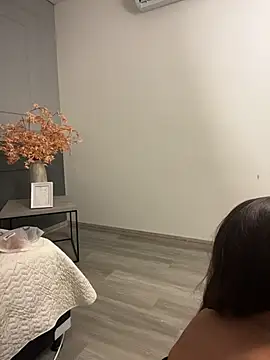 Snapshot of AnnyVega_ chatting on 2, 12, 2025 AnnyVega online show from 2, 12, 2025