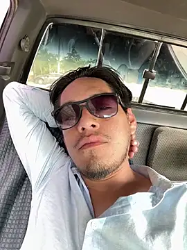 Snapshot of marlonghc4 chatting on 5, 11, 2025 marlonghc4 online show from 5, 11, 2025