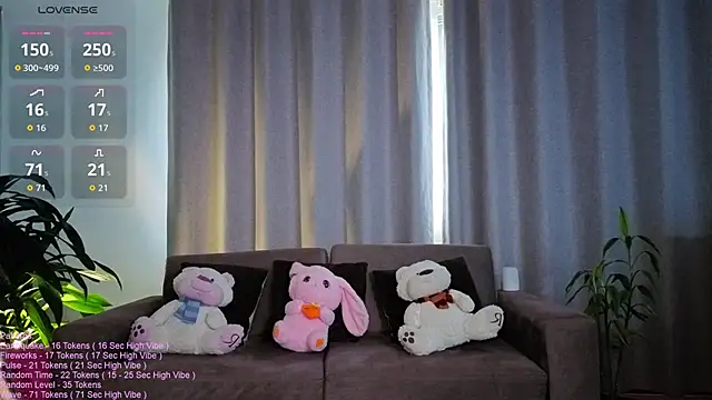 Snapshot of _LittleSammy chatting on 18, 5, 2026 LittleSammy online show from 18, 5, 2026