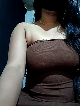 DiyaRoy49 online show from 5, 12, 2025