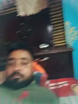 Raju fuckerr online show from 4, 6, 2026