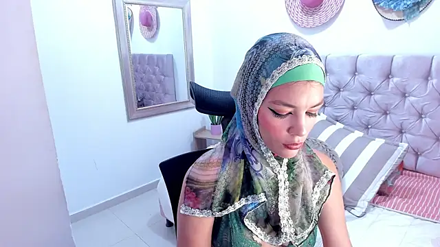 SofiaRivera1 online show from 27, 9, 2025