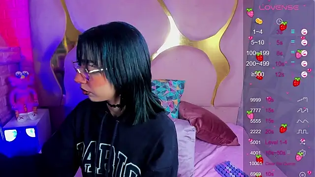 Niina Sissy online show from 22, 2, 2026