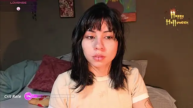 Snapshot of GaiaJoness chatting on 30, 10, 2025 GaiaJoness online show from 30, 10, 2025