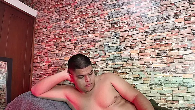 naomi campbel  online show from 7, 2, 2026