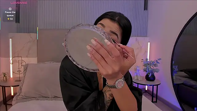 NaishaFord 1 online show from 10, 9, 2025