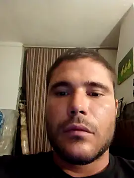 Snapshot of skatrip chatting on 2, 10, 2025 skatrip online show from 2, 10, 2025