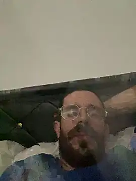 Snapshot of lolo7121 chatting on 18, 4, 2026 lolo7121 online show from 18, 4, 2026