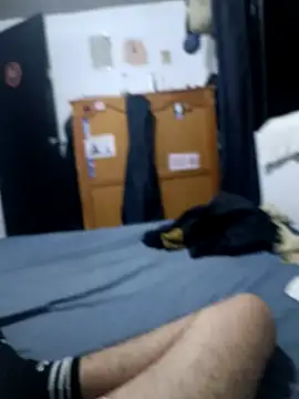 Snapshot of LatinHeatX chatting on 31, 10, 2025 LatinHeatX online show from 31, 10, 2025