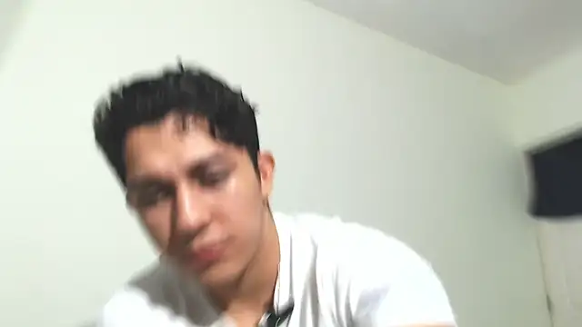 Snapshot of Penelope77 chatting on 3, 10, 2025 Penelope77 online show from 3, 10, 2025