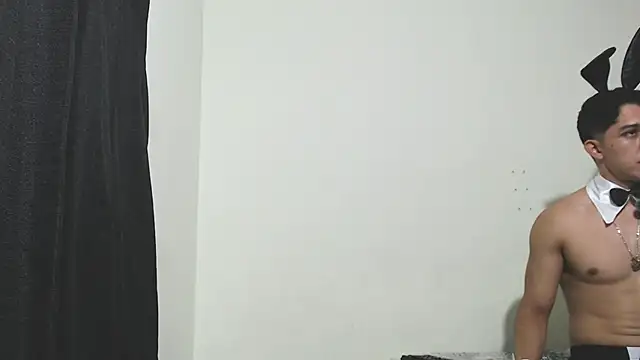 Snapshot of Penelope77 chatting on 25, 10, 2025 Penelope77 online show from 25, 10, 2025