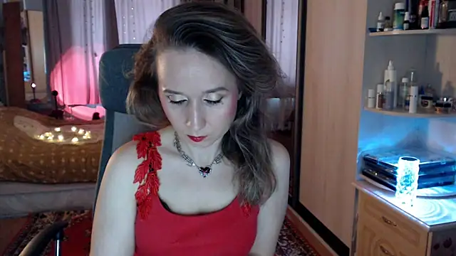 ClassyInna online show from 13, 11, 2025