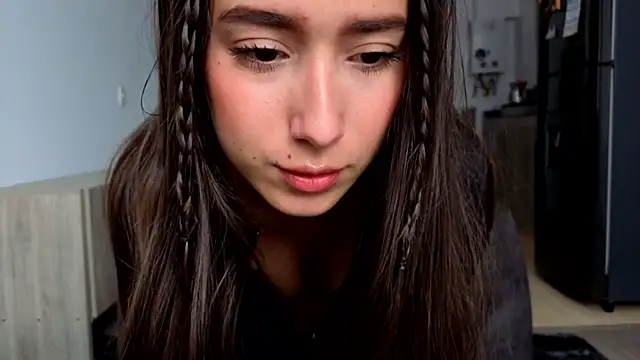 Snapshot of Adhara_Kitten chatting on 15, 5, 2026 Adhara Kitten online show from 15, 5, 2026