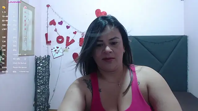 Snapshot of pamela_echeverria chatting on 27, 4, 2026 pamela echeverria online show from 27, 4, 2026