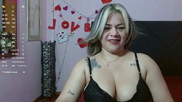 Snapshot of pamela_echeverria chatting on 29, 5, 2026 pamela echeverria online show from 29, 5, 2026