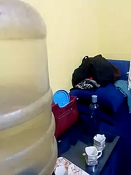 Snapshot of Suhana_Darling chatting on 12, 11, 2025 Suhana Darling online show from 12, 11, 2025