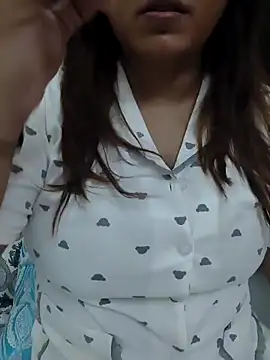 Snapshot of Suhana_Darling chatting on 17, 5, 2026 Suhana Darling online show from 17, 5, 2026