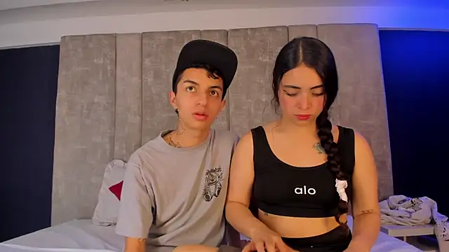 NickandAbby  online show from 31, 3, 2026