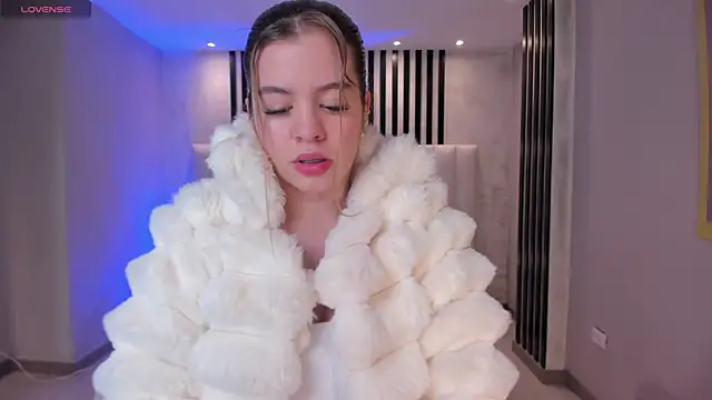 JadeMuller  online show from 10, 10, 2025
