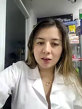 Snapshot of Sophie_del_Castillo chatting on 25, 10, 2025 Sophie del Castillo online show from 25, 10, 2025