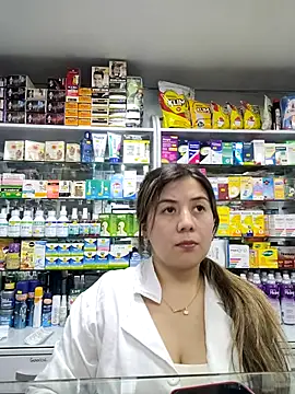 Snapshot of Sophie_del_Castillo chatting on 11, 11, 2025 Sophie del Castillo online show from 11, 11, 2025