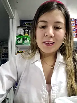 Snapshot of Sophie_del_Castillo chatting on 20, 11, 2025 Sophie del Castillo online show from 20, 11, 2025