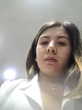 Snapshot of Sophie_del_Castillo chatting on 3, 12, 2025 Sophie del Castillo online show from 3, 12, 2025