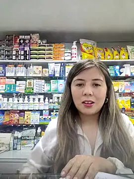 Snapshot of Sophie_del_Castillo chatting on 18, 12, 2025 Sophie del Castillo online show from 18, 12, 2025