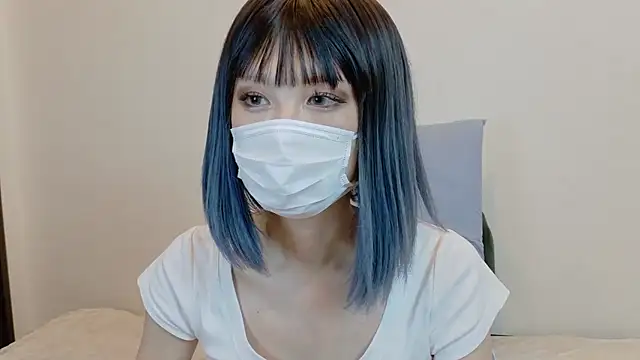 sarina at online show from 15, 11, 2025