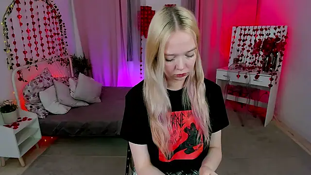 Snapshot of BellaMontgomery chatting on 10, 2, 2026 BellaMontgomery online show from 10, 2, 2026