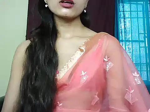 ROSE GOLDE online show from 10, 9, 2025