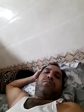 Hot-boy077 online show from 13, 3, 2026