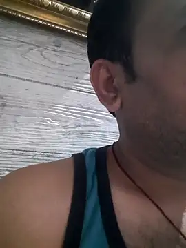 Hot-boy077 online show from 8, 4, 2026